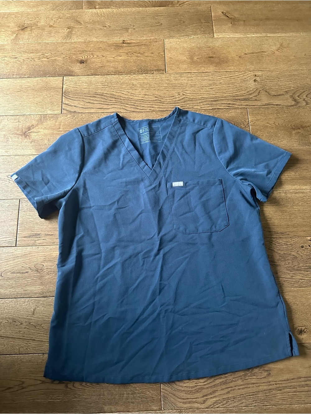 Figs Scrub Top Sz L